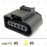 (SKT-10508) 5 Pin Volkswagen Audi A4,A6,S4 Mass Air Flow Sensor (1J0973705) Socket Connector