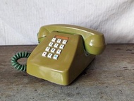 601-P型：按鍵電話機（綠色）—古物舊貨、懷舊古道具、復古擺飾、早期民藝、70、80年代、老電話、古董科技收藏