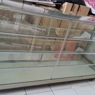 etalase kaca bekas 2 meter x 1 Meter x 50cm
