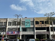 โรงแรม57 (Hotel 57)