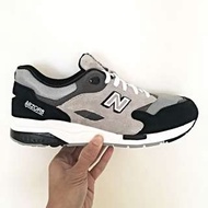 New balance CM1600CB