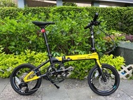 多謝客人支持 ! 又交收一部 黑黃色 2023 最新款 頭柱內摺版 DAHON K3 PLUS 9速 16吋 碟剎 鋁合金 折叠車