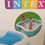 INTEX FAMILY POOL ( Square ) 321 gallons