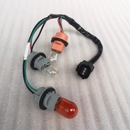 ไฟท้ายรถยนต์ Mitsubishi Pajero V93 V97 ไฟเบรกแบบรวมพร้อมไฟสัญญาณกลับ อุปกรณ์เสริมสำหรับรถยนต์จากญี่ป