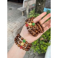 Cypress wood bracelet mixed with lucky 4-leaf clover