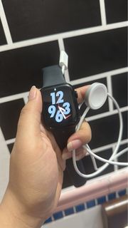 Apple Watch s7 baterai 90%