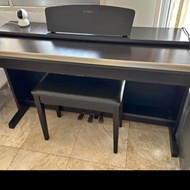 PIANO YAMAHA YDP 151 second  88 tuts