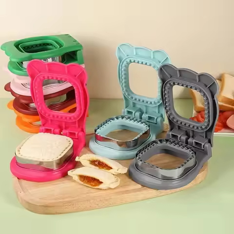 Uncrustables Sandwich Maker Sealer Cutter, Crustless Sandwich Cutter,Sandwich Uncrustable Maker Squa