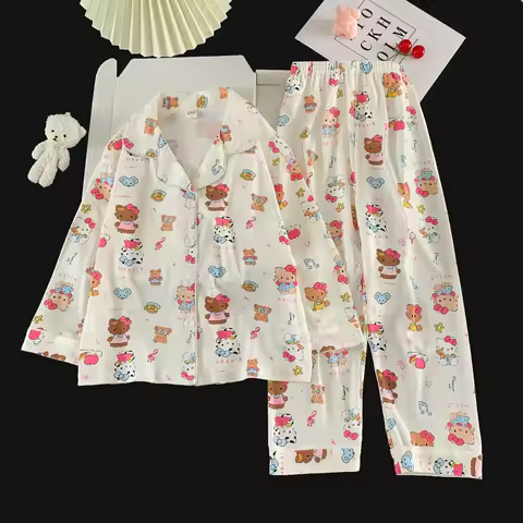 Pajama set with HELLO KITTY patterns, a long-sleeved top and matching pants, comfortable homewear
