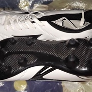 Football Shoes Unisex Size 41