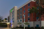 勞德代爾堡機場游輪港口智選假日套房酒店 (Holiday Inn Express Hotel and Suites Fort Lauderdale Airport Cruise Port)