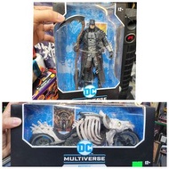 McFarlane Toys（麥法蘭） 推出的 DC Multiverse 系列——《黑暗之夜：死亡金屬》（Dark Nights: Death Metal）蝙蝠俠 7吋 & 死亡金屬蝙蝠摩托車(Ba