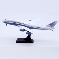 1: 400 JC Wings Alloy Airliner Model Katar Special Aircraft Boeing B747-8 A7-HBJ