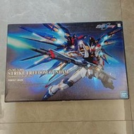 Bandai/萬代 PG強襲自由高達 全新未組 盒況如圖 現