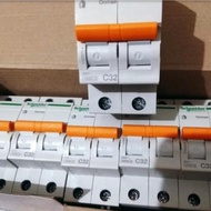 Schneider Mcb 2P 32A Special (4.5Ka)