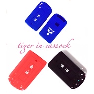 silicone cover case for protecting and decorating Mitsubishi lancer Outlander 2 buttons smart keyles