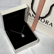 {Hessi Jewelry} Teardrop Pandorá necklace high quality
