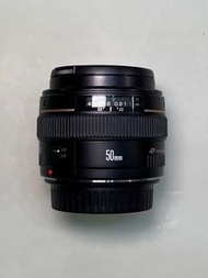 【大特價】新淨 50mm Canon Lens 1.4/f