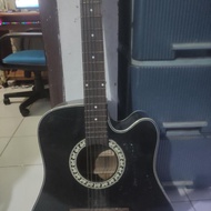 Gitar YAMAHA G425
