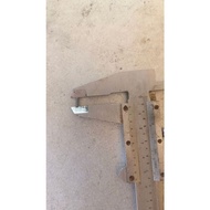 Spring Spring Press S/S Wire 0.6 mm OD 2.5 mm L 6.3 mm