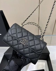 Chanel 23p Kelly bag handle 鏤空手柄 鏈條包 牛皮 黑色 АР3238-B10307-94305 全新正品正貨