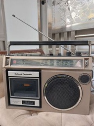 national panasonic古董懷舊日本 70年代80年代卡式收音機收音機正常卡帶皮帶老化要換 機身新淨