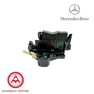 Original Mercedes Benz Front Door Inner Lock R/H W/ Vac Pp W202 W210 2027203635 2027201835 2027201035