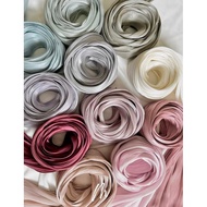 DAHLIAA SHIMMER SHAWL PREMIUM GLIMMER KILAT – LAYSA Luxxe Shimmer Shawl VIRAL PLAIN, SHAWL SHIMMER