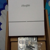 Ruijie RG AP820L V2