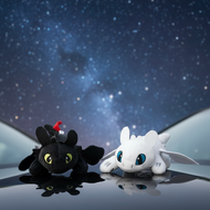 Dragon-themed car accessories with a Toothless dragon doll for helmet, car, and skylight decoration.