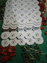 PCB lampu LED 15 Watt dan komponen pembelian 5kotak