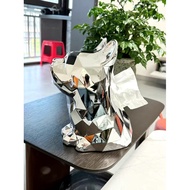 Dog-shaped tissue box for home decor, delicate decoration