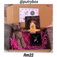 SET CHAIN&ERRINGS + TEDDY BEAR