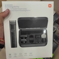 Global - Xiaomi Electric Grooming Kit Pro เครื่องเล็มผม 3 in 1 ปัตตาเลี่ยนตัดผม เครื่องตัดขนจมูก กันน้ำ  มีดโกน ตัดแต่งเครา | รับประกัน 1 ปี