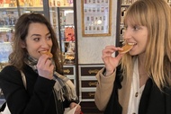 สถานที่ท่องเที่ยว/กิจกรรม Marais Gourmet Food Tour – Artisanal Paris Experience & Market - Paris