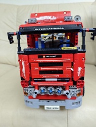 LEGO Technic 8258 起重機卡車