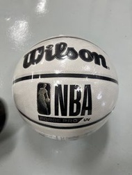 Wilson NBA Forge Pro 籃球