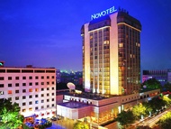 北京諾富特和平賓館 (Novotel Peace Beijing Hotel)