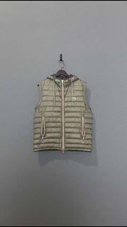 Moncler 羽絨背心