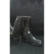 Latest model Hunter low boots