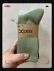 XCESS 抗菌除臭襪 顏色：綠/黑/白