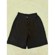 Pradap Three-Quarter Pants