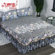 I PANDORA ผ้าปูที่นอน ผ้าปูเตียง ผ้าปูที่นอนสำหรับ6ฟุต ผ้าคลุมเตียงแต่งระบายขอบเตียง ลายดอกไม้