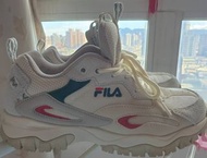 【99%全新】韓版 FILA ray tracer tr2＃奶茶色＃運動鞋＃老爺鞋＃紅綠配色＃男女適穿 (US8/EUR41/UK7/26cm)