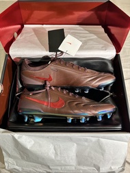 Nike Legend Tiempo Legend 10 LUXE Football Boots