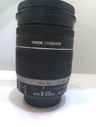 Canon EF-S 18-200mm F3.5-5.6 IS