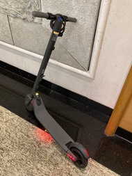 Ninebot ES2 skate bike 小米電動滑板車