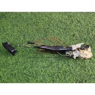 HONDA STREAM RN1 DOOR LOCK WITH INNER DOOR HANDLE  FRONT RIGHT [2E-4C-B2323]