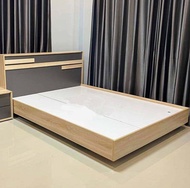 เตียงนอน GRANDIO 6 ฟุต //  ดีไซน์สวยหรู สไตล์ยุโรป หัวเตียงเปิดเก็บของได้ รองรับน้ำหนักถึง 300 กิโล