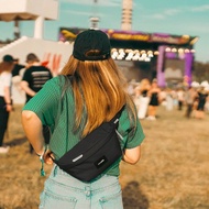 Pacsafe GO | 五道安全防盜 隨身包 斜背胸包 2.5L 黑色 #35100